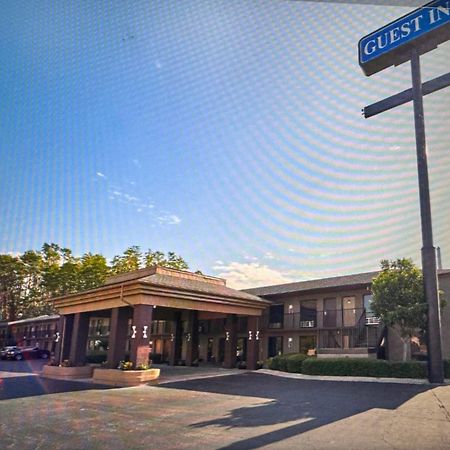 Guest Inn 레이크 시티 외부 사진