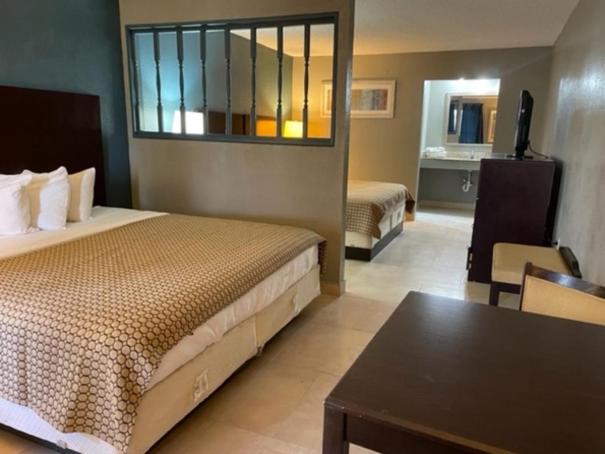 Guest Inn 레이크 시티 외부 사진